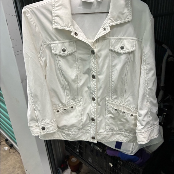 Women's White Denim Jacket - Picture 3 of 11